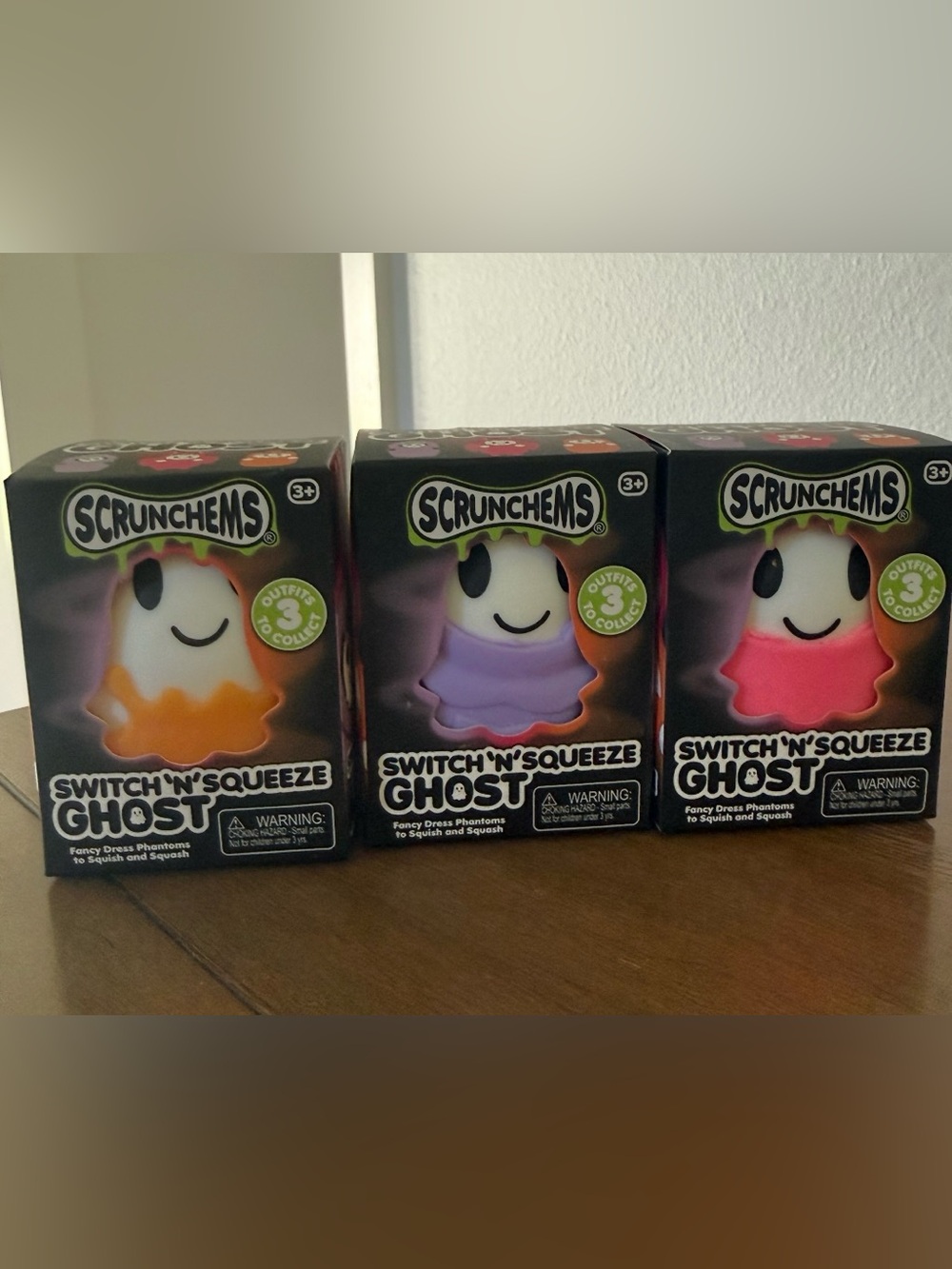Scrunchems Switch 'N' Squeeze Squishy Ghost Set